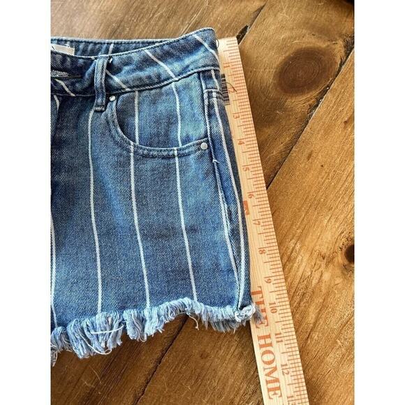Pacsun Denim Women's Striped Festival Shorts Mini Sz. 26, 90's Cutoff #A1159 - Picture 3 of 10